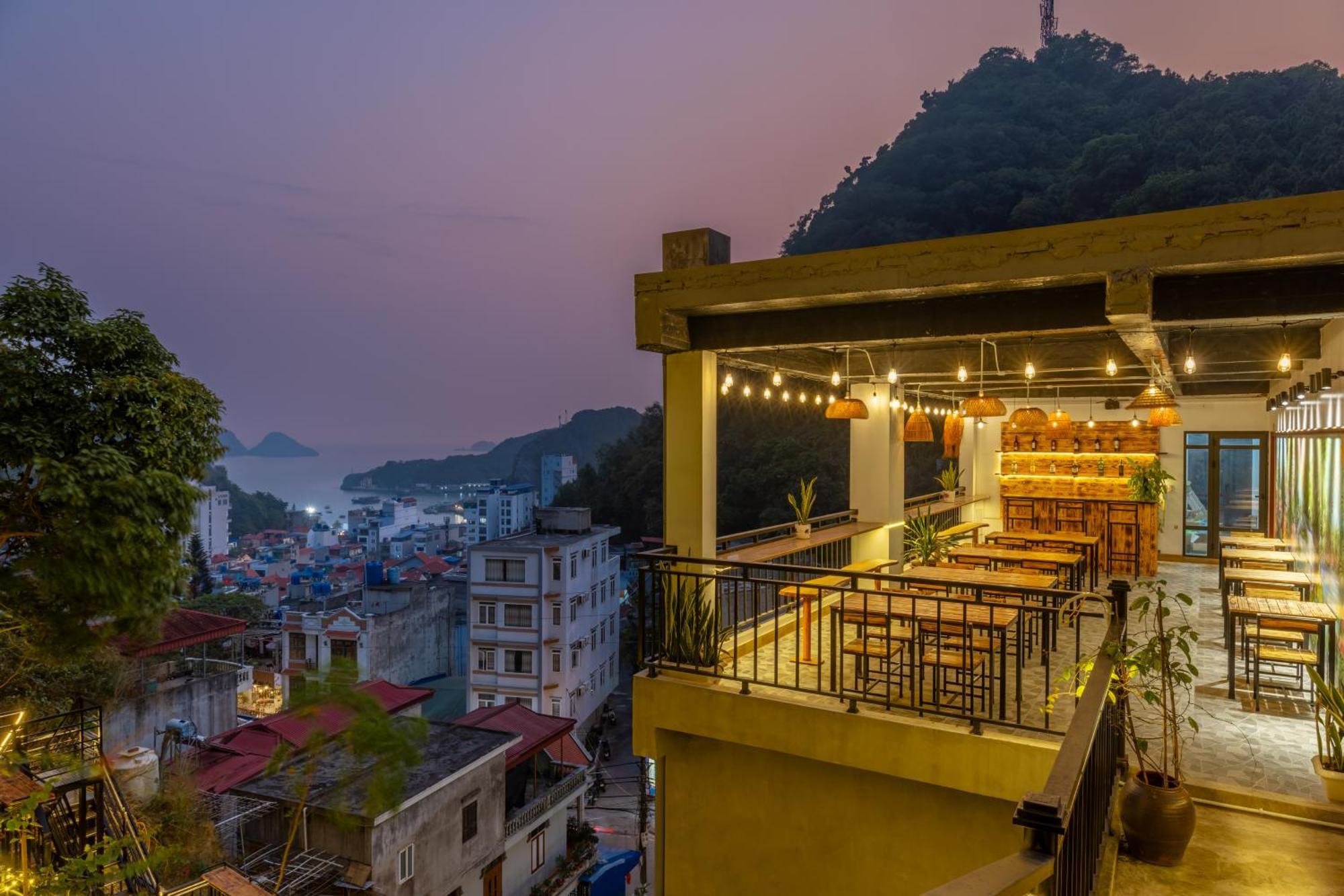 Cat Ba Xanh Spring Garden Hotel Dong Khe Sau Exteriör bild