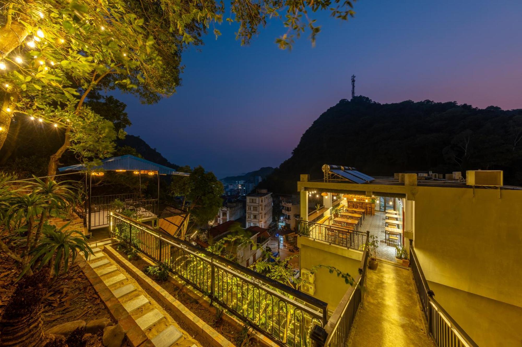 Cat Ba Xanh Spring Garden Hotel Dong Khe Sau Exteriör bild