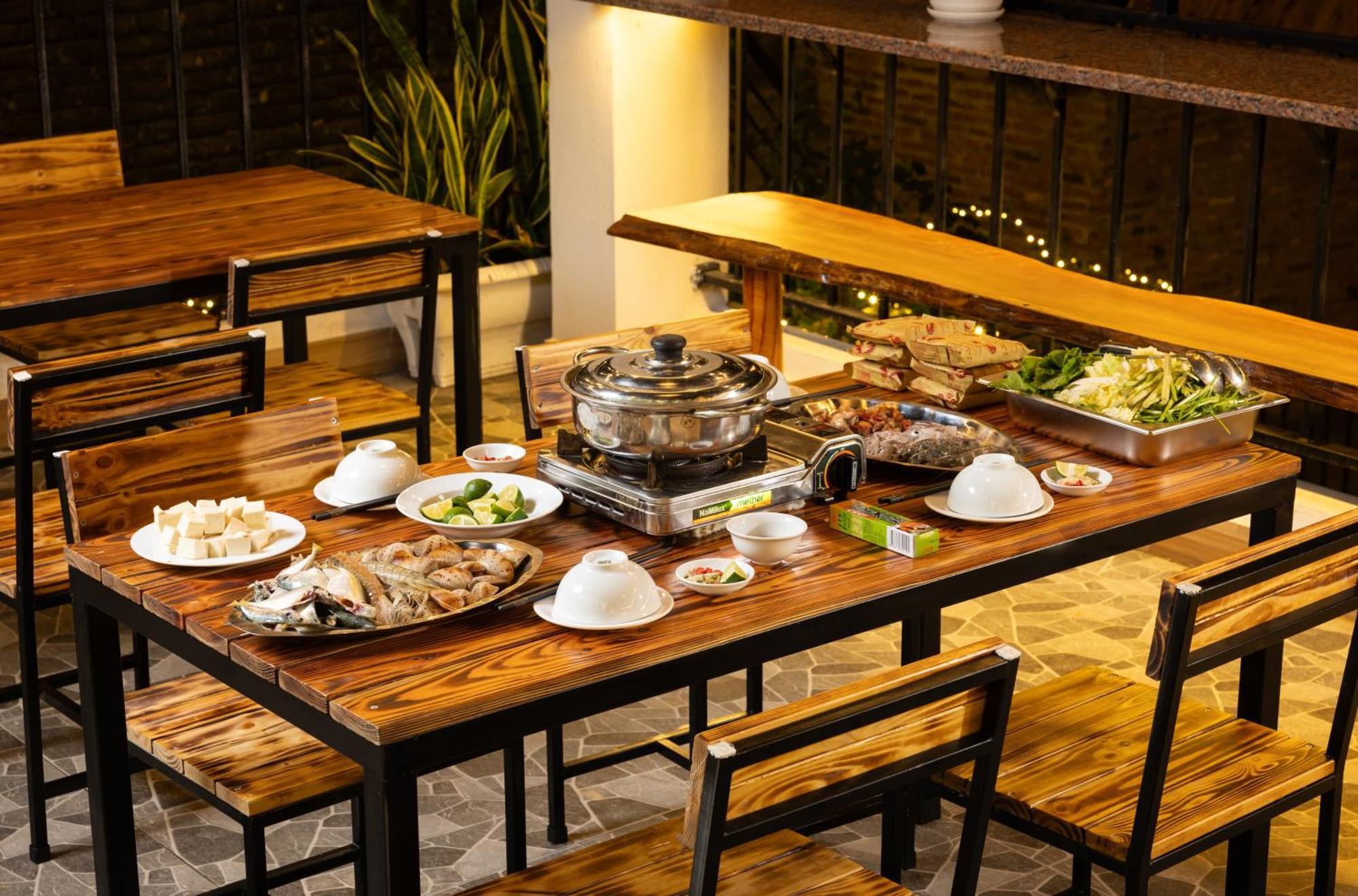 Cat Ba Xanh Spring Garden Hotel Dong Khe Sau Exteriör bild