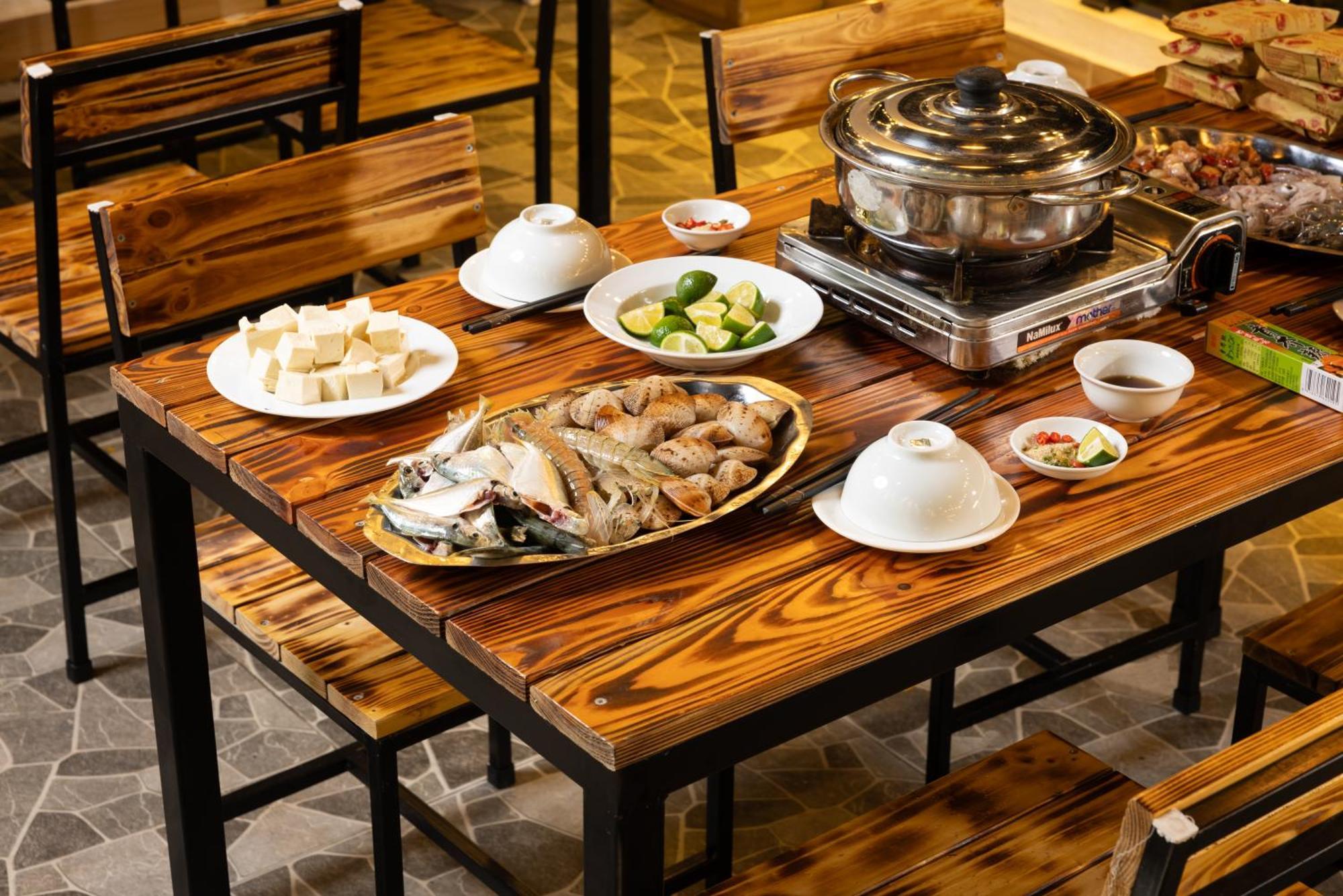 Cat Ba Xanh Spring Garden Hotel Dong Khe Sau Exteriör bild